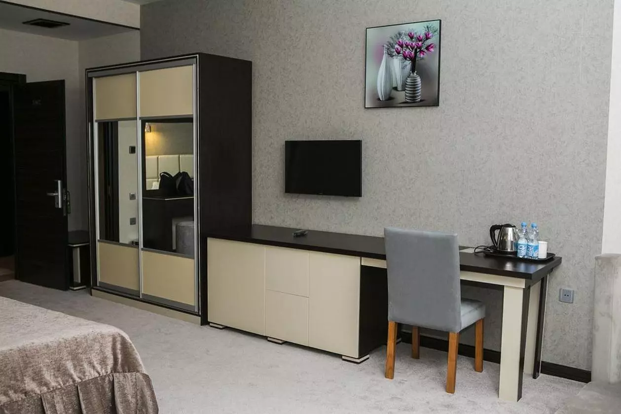 azalea_shabaviz (9).jpg